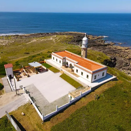 Faro Lariño