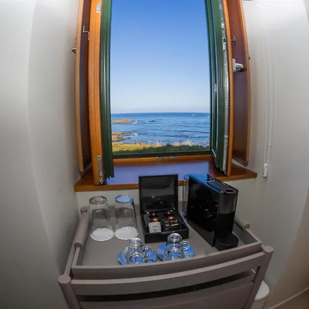 Faro Szálloda Lariño