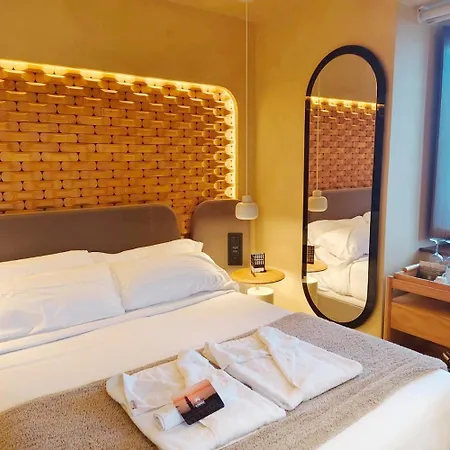 Szálloda Faro Lariño